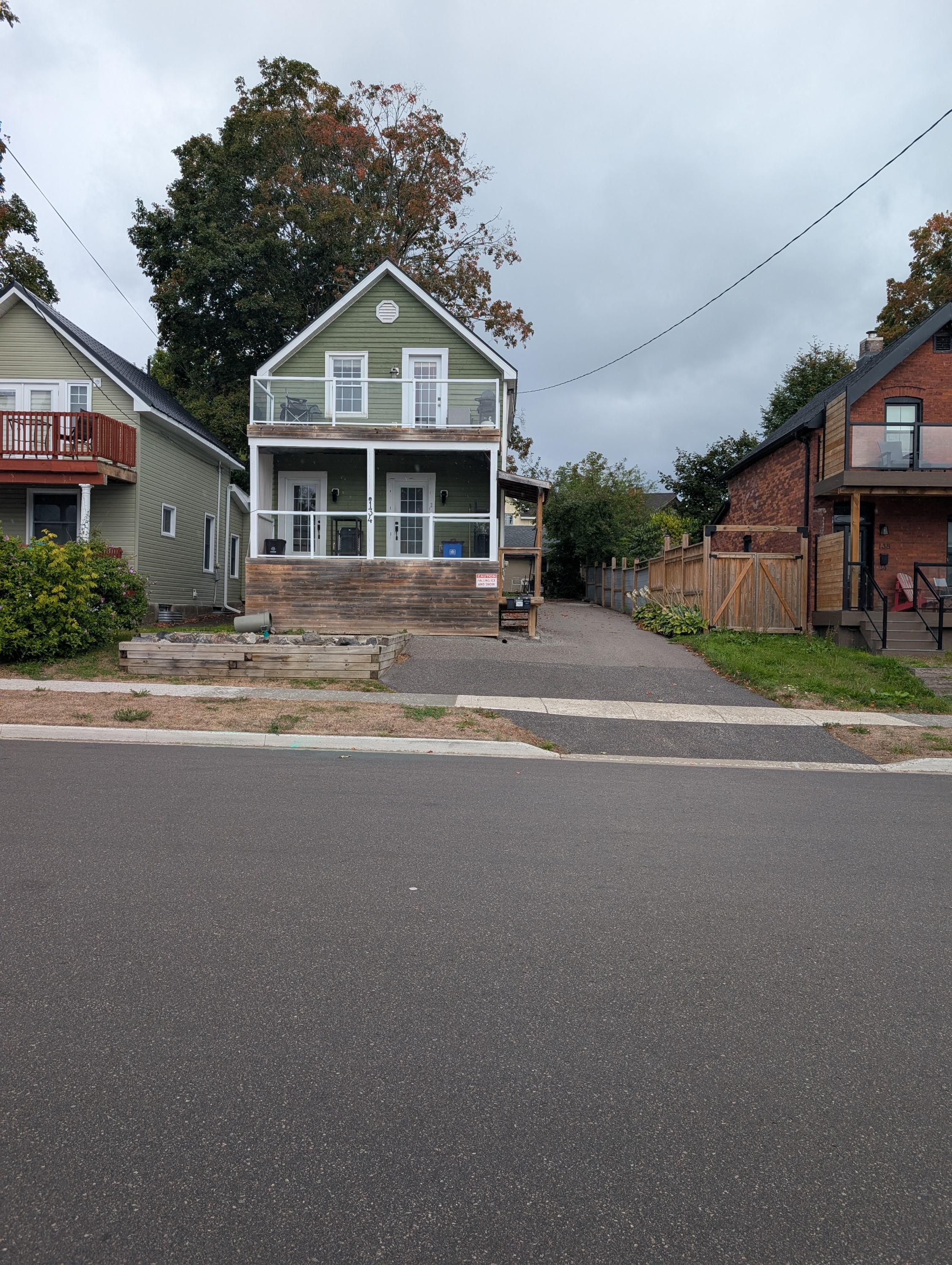 134 Tecumseth Street - 1